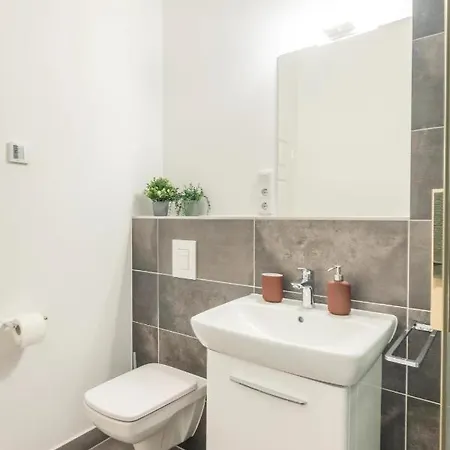 Cozy 2-raumwohnung In Zentrumsnaehe