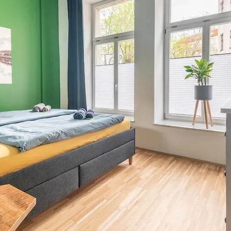 Cozy 2-raumwohnung In Zentrumsnaehe *