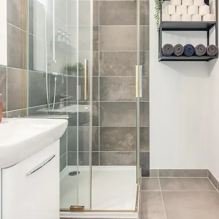 Διαμέρισμα Cozy 2-raumwohnung In Zentrumsnaehe Λειψία