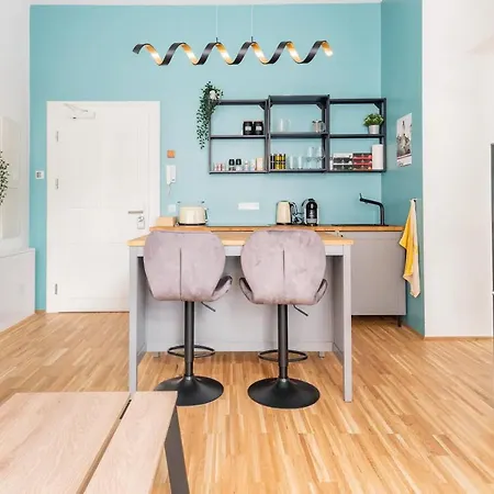 Cozy 2-raumwohnung In Zentrumsnaehe Lejlighed *