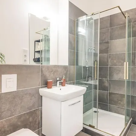 公寓 Cozy 2-raumwohnung In Zentrumsnaehe *