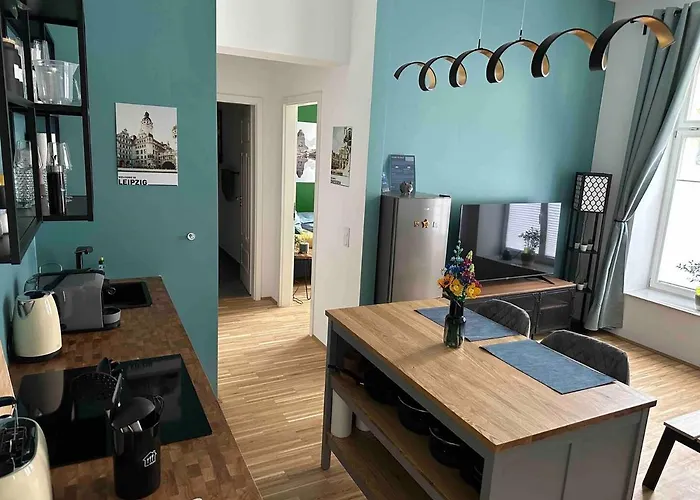 Cozy 2-raumwohnung In Zentrumsnaehe Апартаменты